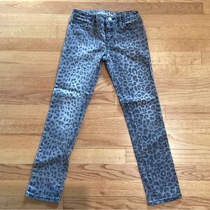 Gap kids gray leopard print skinny jeans